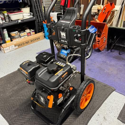Wen Pressure Washer – 3,200 PSI – 208cc Engine – Like New
