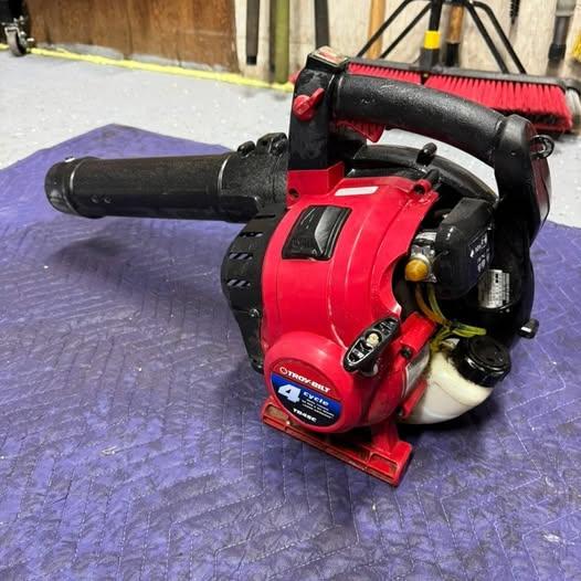 Troy-Bilt 4-Cycle Handheld Leaf Blower – Fully Serviced
