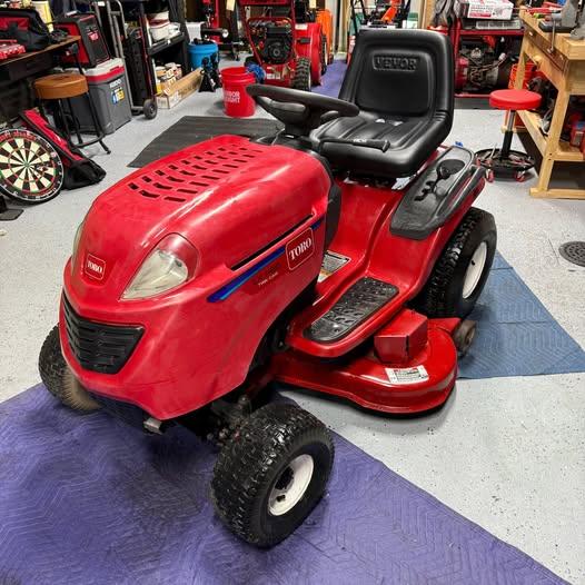 Toro LX 460 Riding Lawn Tractor – Kohler Twin Cam – Fully Refurbished